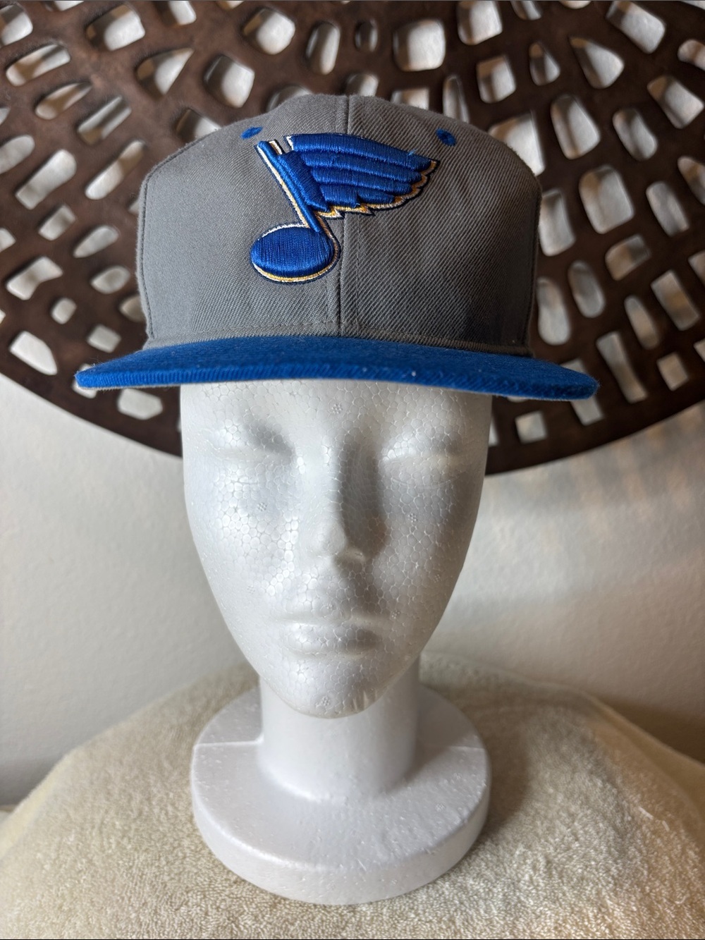 💙 St. Louis Blues Snapback Hat Gray Blue NHL Hockey Adjustable Cap 💙